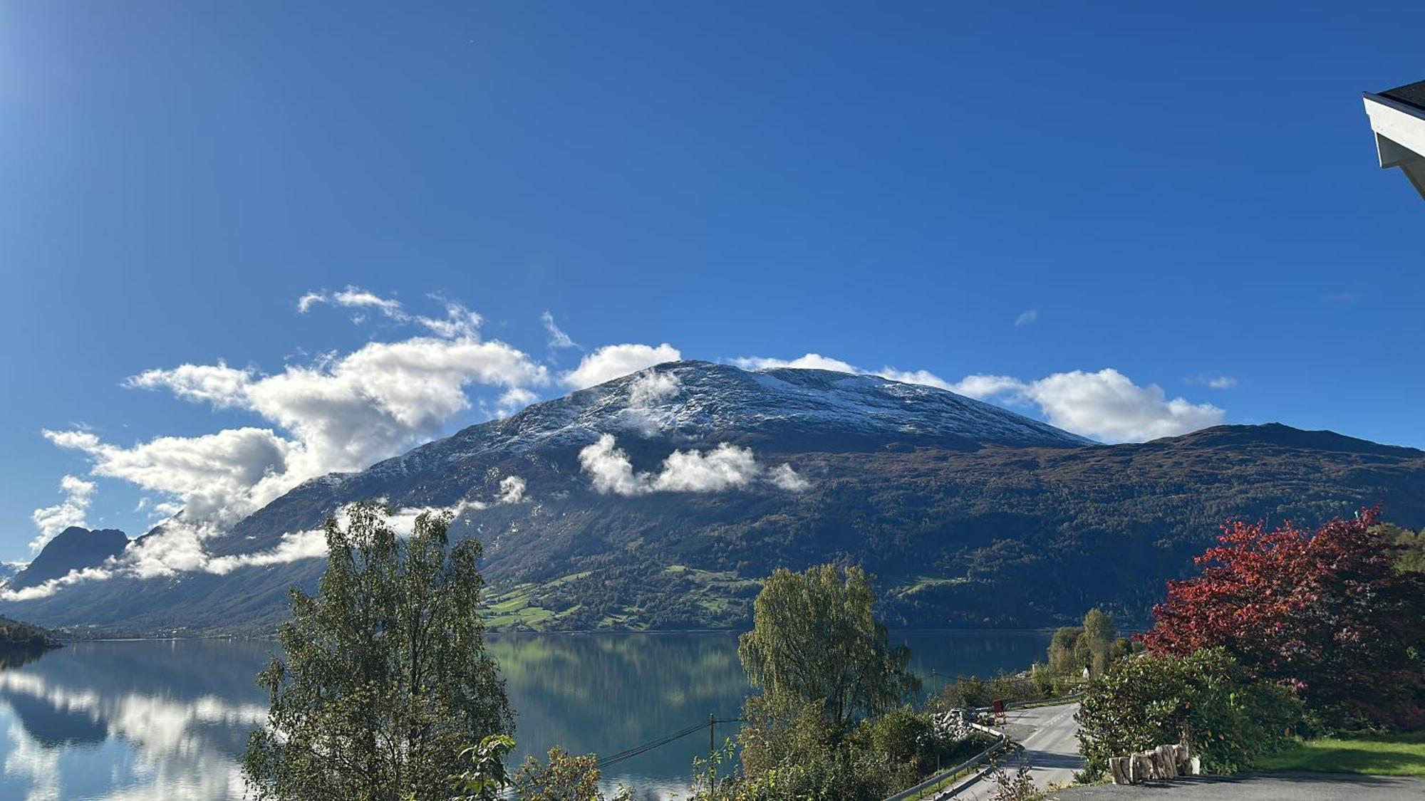 Solvik #Apartment #Loen Esterno foto